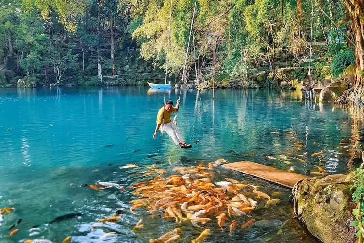 Berikut beberapa tempat wisata viral 2024 yang ada di Cirebon ( Instagram @hadjukemal)