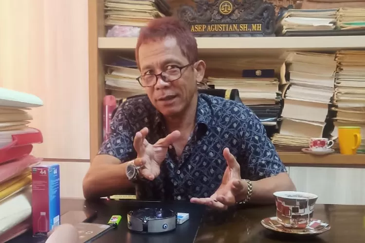 Pengamat politik senior di Kabupaten Karawang Asep Agustian (Herman)