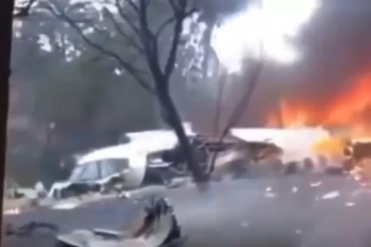 Kondisi Pesawat yang jatuh di Sao Paulo Brasil, 61 orang dikabarkan Tewas (Foto: Tangkapan layar X @Meta80ki)