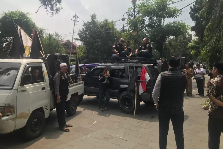 Menuding proses PPDB tahun 2024 penuh kejahatan, Aliansi Sukabumi Beunta mendatangi KCD dan DPRD Kota Sukabumi  (Satiri)