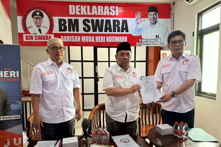 Bakal Calon Wali Kota Bekasi Heri Koswara mendapat dukungan dari relawan Heri Koswara di Pilkada Kota Bekasi 2024 (Adien)