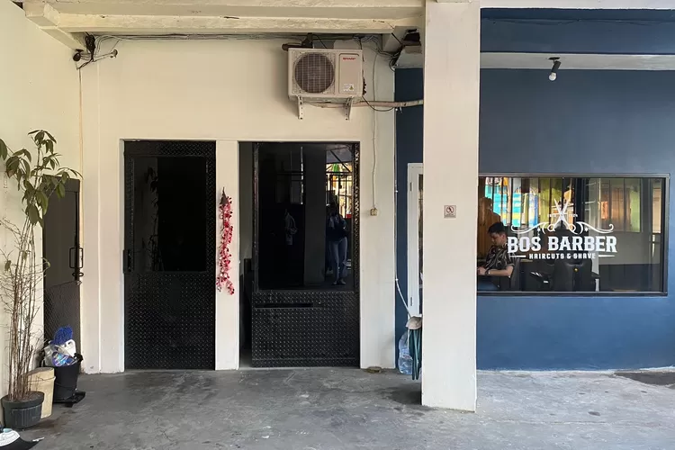 Suasana kediaman korban KDRT Cut Intan Nabila di Cikeas, Sukaraja, Kabupaten Bogor. (Devina)