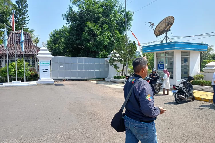 PT. Indonesia Libolon Fiber System di Jalan Raya Kembangkuning, Kecamatan Jatiluhur, Kabupaten Purwakarta. (Aik/Metropolitan)