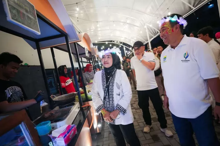 Jembatan Menyala dan Selasar Menyala di Braga Bandung (Pemprov Jabar)