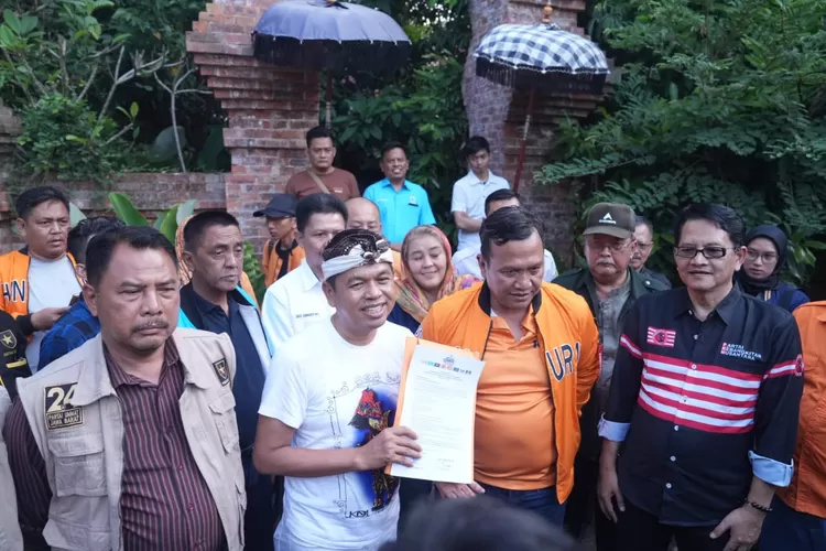 Pasangan Dedi Mulyadi dan Erwan Setiawan dapat dukungan dari 9 partai non parlemen untuk maju di Pilgub Jabar 2024 (Lembur Pakuan)