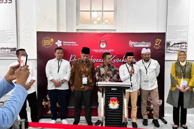 Empat Bakal Paslon Bupati dan Wakil Bupati Purwakarta jalani pemeriksaan kesehatan di RS Hasan Sadikin Bandung, Jumat 30 - Sabtu 31 Agustus 2024. (Foto: Dok KPU)