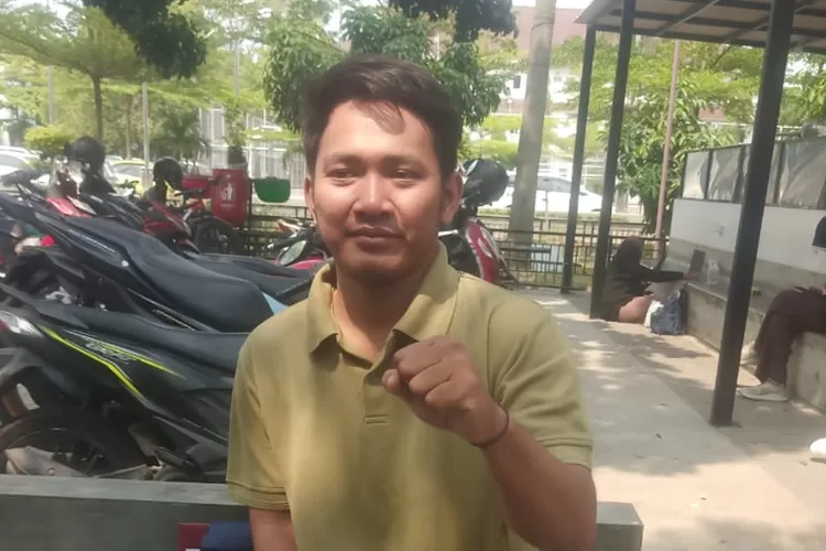 Ketua Badan Eksekutif Mahasiswa (BEM) Universitas Singaperbangsa Karawang (Unsika) Yoga Muhammad Ilham Samudra (Herman)