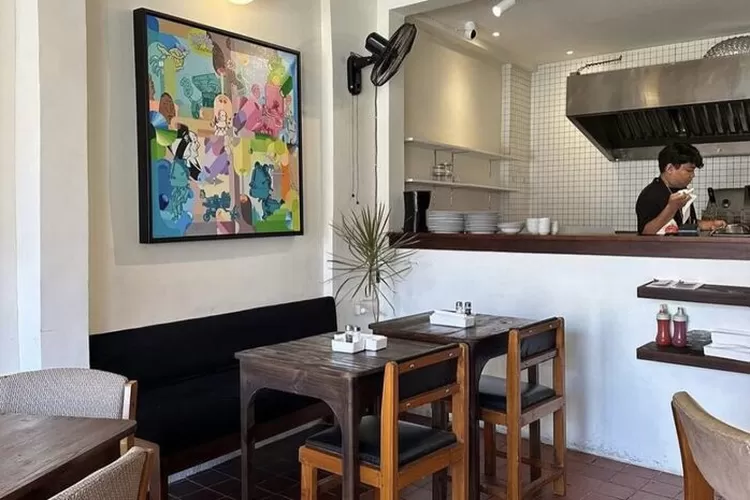 Salah satu cafe terpopuler di Prawirotaman Yogyakarta yang sering jadi tempat nongkrong bule yaitu Zabunch Breakfast and Burger. (Instagram : zabunch.prawirotaman)