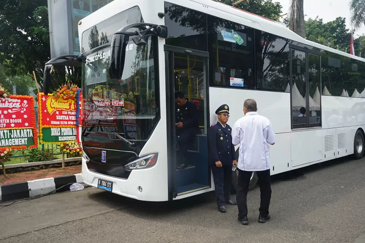 Ilustrasi bus listrik. Bupati Bogor Rudy Susmanto ingin ada kendaraan listrik yang terintegrasi di Kabupaten Bogor. (Arifin - Metropolitan)