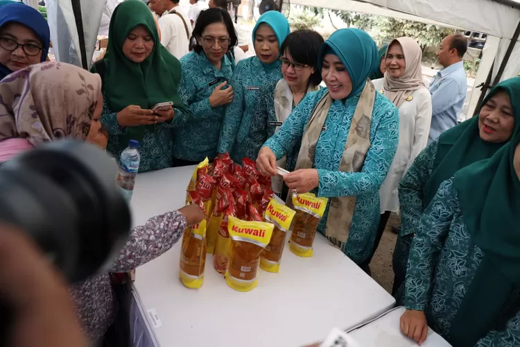Pemerintah Pusat akui Pemkab Bogor sukses tekan inflasi setelah menggelar Gerakan Pangan Murah di Klapanunggal. (Pemkab Bogor)