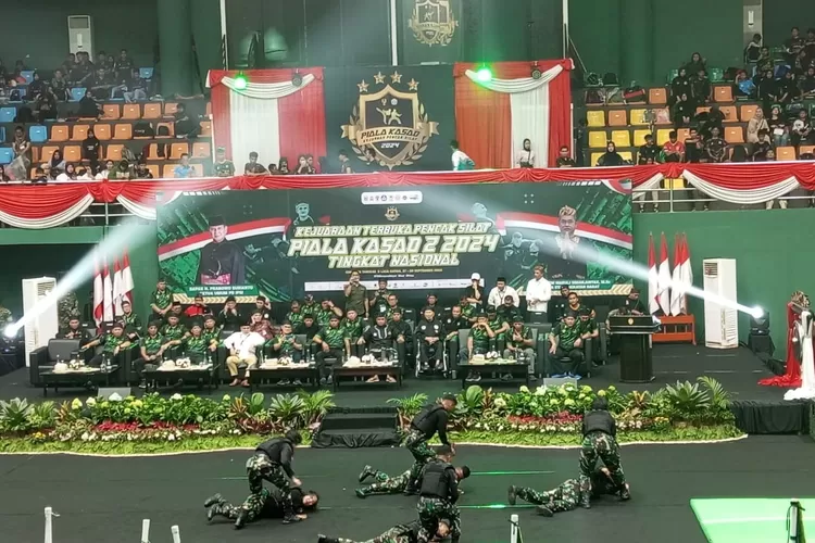 Tiga ribu pesilat siap bertanding dalam kejuaran terbuka pencak silat bertajuk Piala Kasad 2 2024 di GOR Laga Tangkas, Kecamatan Cibinong, Kabupaten Bogor. (Erwin)