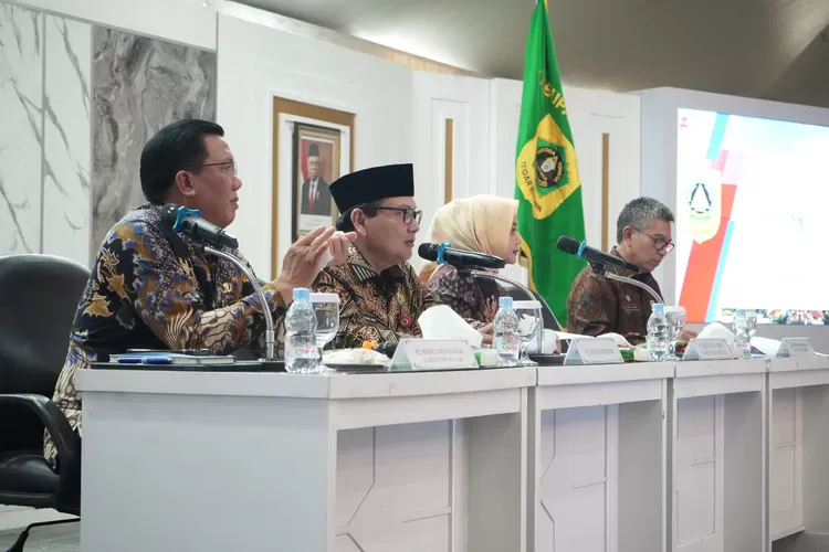 Rakor Percepatan Penurunan Stunting Kabupaten Bogor di sekretariat daerah (Setda) Cibinong, Rabu, 2 Oktober 2024. (Humas Pemkab Bogor)