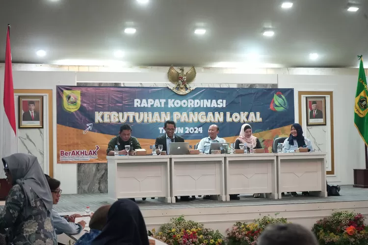 Rapat Koordinasi Rencana Kebutuhan Pangan Lokal di Gedung Serbaguna I Setda Kabupaten Bogor, Selasa, 1 Oktober 2024. (Humas Pemkab Bogor)