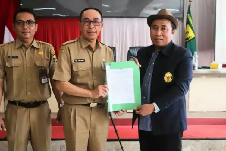 Sekretaris Daerah (Sekda) Kabupaten Sukabumi, Ade Suryaman (Satiri)