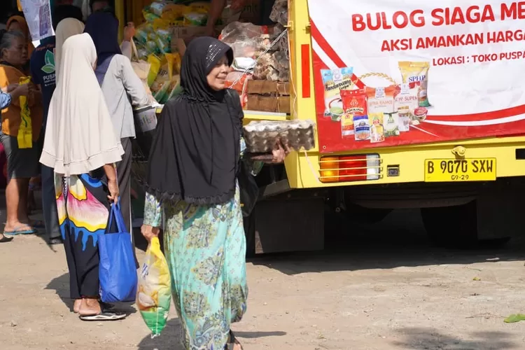 Gerakan Pangan Murah (GPM) di Kelurahan Nanggewer, Kecamatan Cibinong, Kabupaten Bogor, Rabu, 9 Oktober 2024. (Humas Pemkab Bogor)