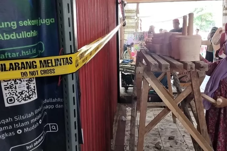 Suasana Pasar Semi Modern (PSM) Palabuhanratu, Kabupaten Sukabumi pasca kebakaran.