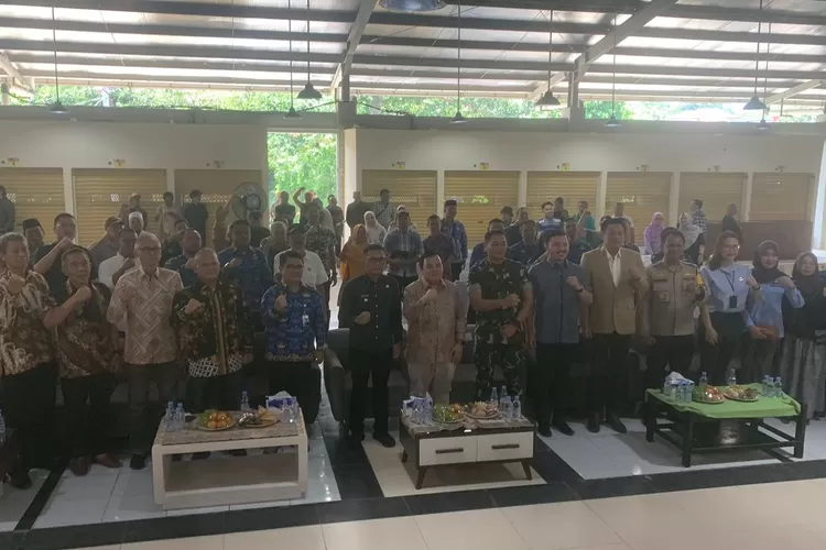 Acara tasyakuran sekaligus pembukaan operasional Pasar Jambu Dua yang diselenggarakan Pemkot Bogor.  (Rifal Metropolitan)