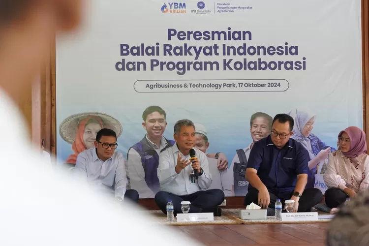 Kegiatan peresmian Balai Rakyat Indonesia yang diinisiasi BRI dan IPB University. 