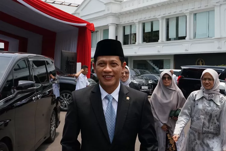 Hanif Faisol Nurofiq usai dilantik Presiden Prabowo sebagai Menteri Lingkungan Hidup pada kabinet Merah Putih (dok pribadi)
