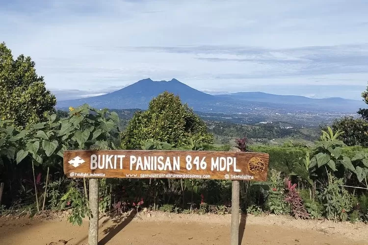 Yuk lihat lokasi dan harga tiket dari Bukit Paniisan Sentul Bogor buat liburan akhir pekan (Instagram @bukitpaniisan846mdpl)