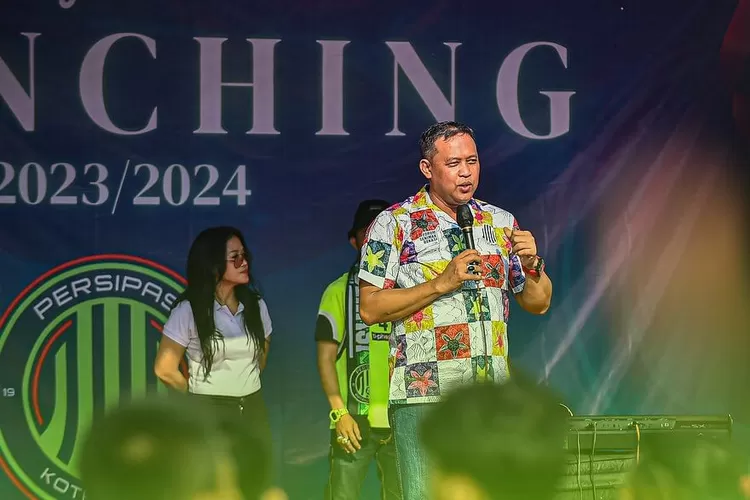 Jadi terpilih jadi Wali Kota Bekasi, Tri Adhianto bakal buat kebijakan ASN wajib gunakan produk lokal saat kerja (Dok pribadi)