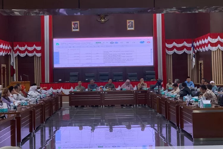 Kegiatan Rakor Komisi IV DPRD Kota Bogor bersama sejumlah perwakilan sekolah setingkat SMA, SMK dan MA di Kota Bogor.  (Rifal Metropolitan)