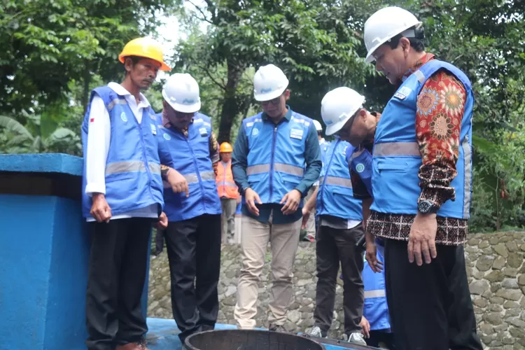 PDAM Payakumbuh, Sumatera Barat saat melakukan kunjungan ke&nbsp;ke Pusat Pengolahan Air Minum (PPAM) Kecamatan Ciomas, Kabupaten Bogor, Jumat, 8 November 2024. (Diakominfo)