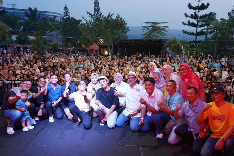 Festival Musik Semasa Amphitheater di Taman Budaya Babakanmadang, Jumat, 8 November 2024. (Diskominfo)
