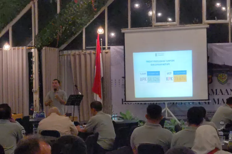 Capacity Building yang digelar Forum Komunikasi Pimpinan Daerah (Forkopimda) Kabupaten Karawang di kawasan Puncak, Kabupaten Bogor, Jumat, 15 November 2024. (Panca)