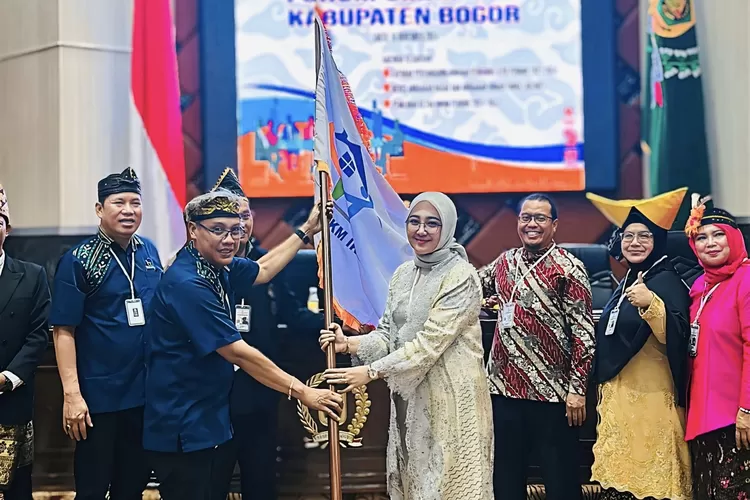 Nurunnisa Setiawan terpilih sebagai ketua Forum UMKM IKM Kabupaten Bogor lewat Muyawarah Anggota ke-IV di gedung DPRD Kabupaten Bogor, Sabtu, 16 November 2024. (Ist)