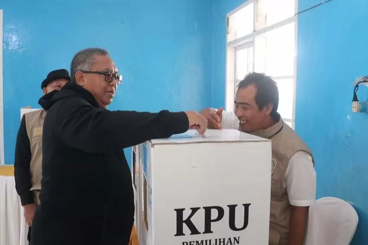 Ini pesan Bupati Sukabumi H Marwan Hamami saat hari pencoblosan Pilkada Kota Sukabumi 2024 serentak beberapa hari lalu (Usep)