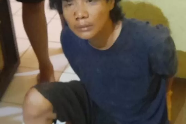 Tampang terduga pelaku pembunuhan pelajar di Ciomas, Kabupaten Bogor usai diringkus Polsek Ciomas, Minggu, 1 Desember 2024. (Polsek Ciomas)