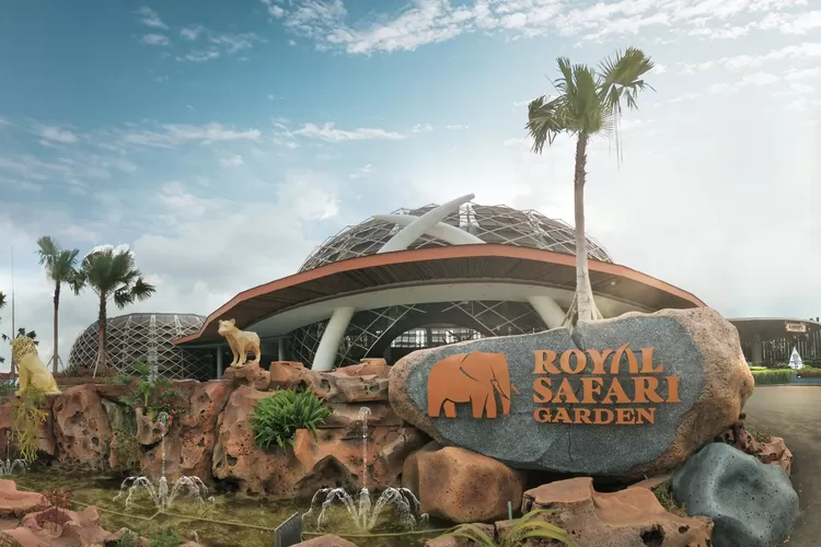 Berikut ini rekomendasi tempat rayakan malam tahun baru di Bogor, Royal Safari Garden ada Night in The Jungle bareng Arsy Widianto (ist)