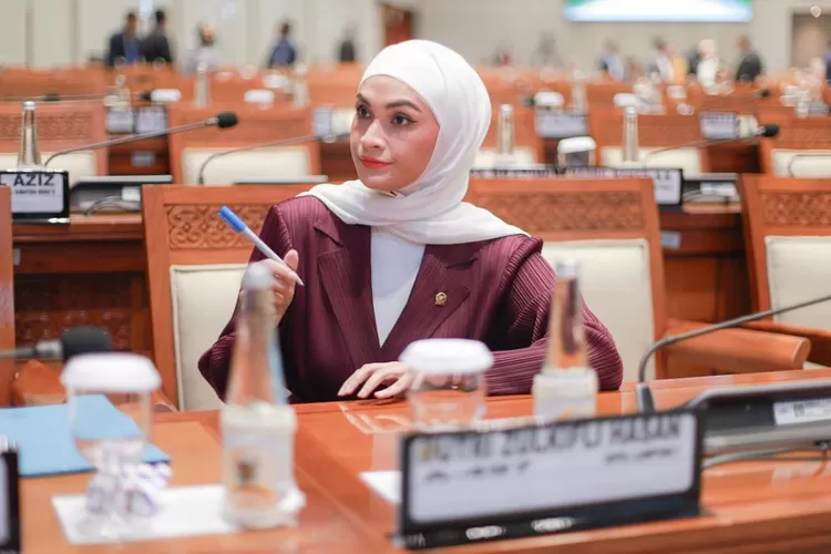 Futri Zulya Savitri atau yang akrab dikenal sebagai Putri Zulhas (Instagram/@putri_zulhas)