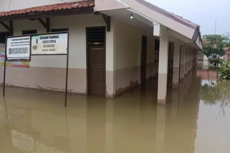 Disdikpora Kabupaten Karawang menyebut bahwa ada puluhan sekolah di Kabupaten Karawang yang termasuk kategori rawan bencana (ist)