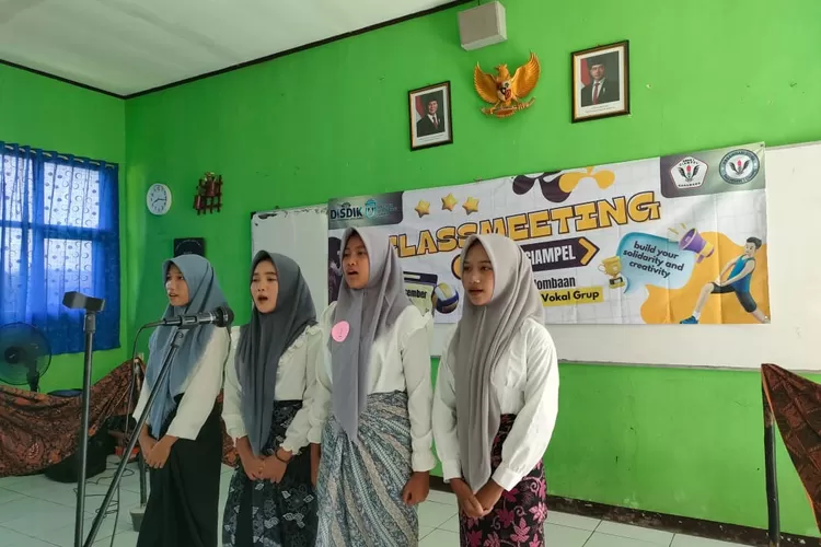Kegiatan Class Meeting di  Sekolah Menengah Atas Negeri (SMAN) 1 Ciampel, Karawan.