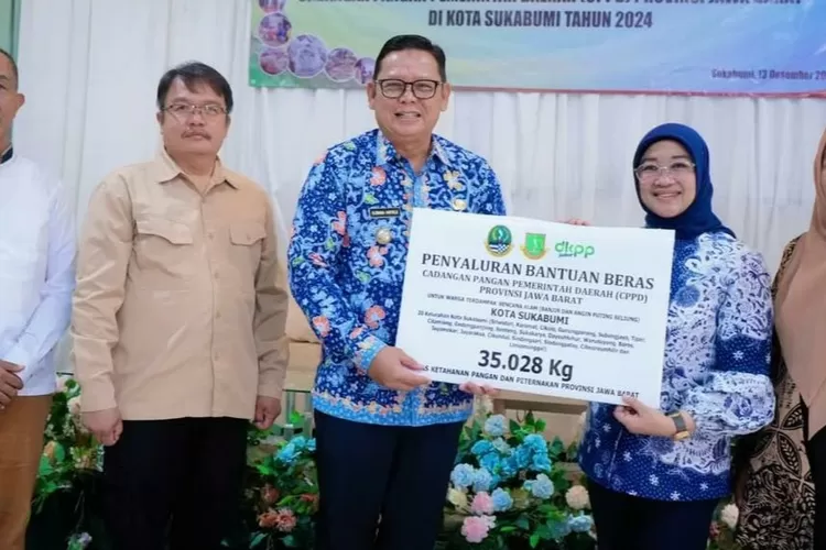 Pemerintah Kota (Pemkot) Sukabumi menerima bantuan cadangan pangan Pemerintah Daerah untuk warga terdampak bencana alam (ist)