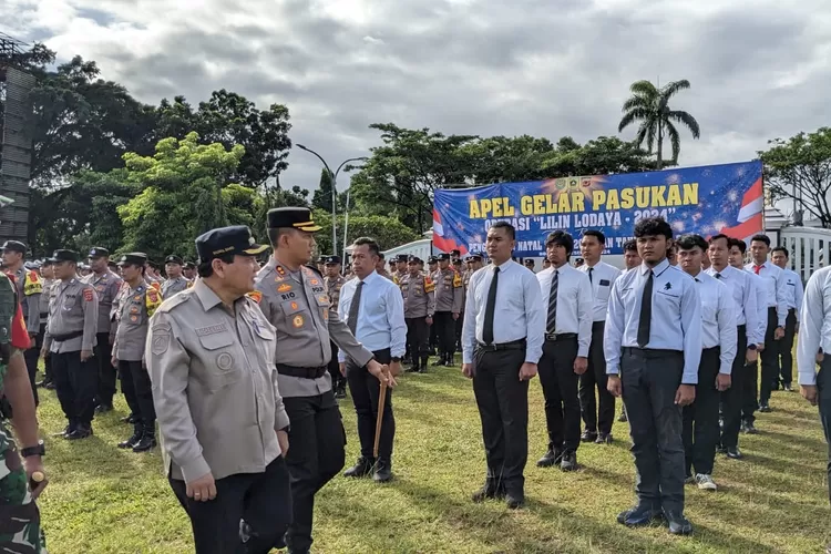 Apel Pasukam Operasi Lilin Lodaya 2024 di Lapangan Tegar Beriman, Cibinong, Jumat, 21 Desember 2024. (Panca)