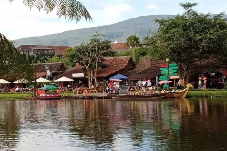 Salah satu tempat wisata di Bandung untuk merayakan Tahun baru 2025 bersama keluarga tercinta yaitu Lembang. (Google Maps)
