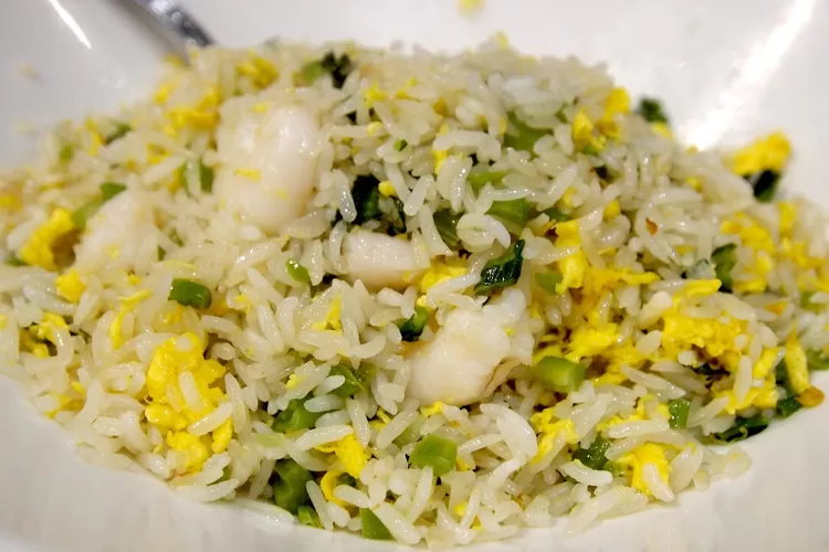 Buruan cobain, resep nasi goreng sambal ijo yang nikmat dan bikin ketagihan (Pixabay/n23club)