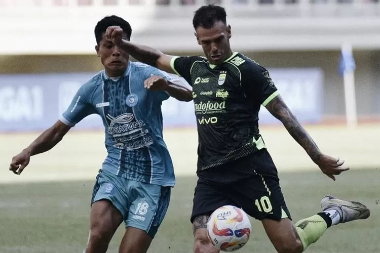 Simak selengkapnya mengenai 5 fakta menarik laga PSBS Biak vs Persib Bandung di pekan ke 18 BRI Liga 1 2024-2025. (Instagram : persib)