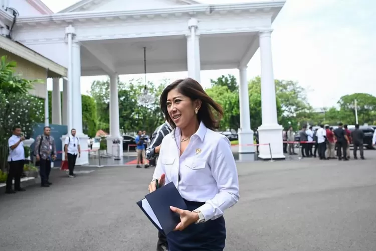 Menteri Komunikasi dan Informatika, Meutya Hafid menanggapi ramainya isu Rudi Sutanto (Instagram/@meutya_hafid)