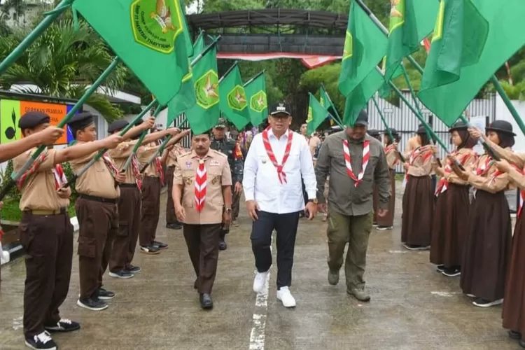 Pj Wali Kota Sukabumi Kusmana Hartadji menyebut gerakan pramuka jadi wadah pembentukan karakter generasi muda tangguh (Ist)