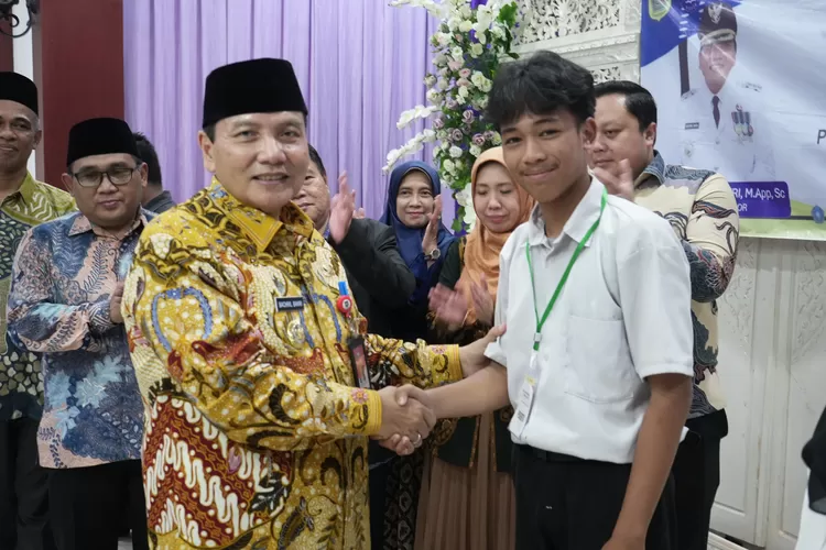 Peluncuran program Sekolah Pranikah di Aula Al Basyariah, Desa Rawapanjang, Kecamatan Bojonggede, Sabtu, 25 Januari 2025. (Diskominfo)