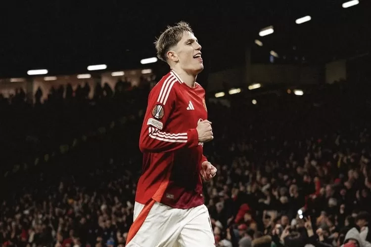 Chelsea sudah membicarakan opsi kepada Manchester United untuk boyong Alejandro Garnacho pada bursa transfer musim dingin 2025 ini. (Instagram : garnacho7)