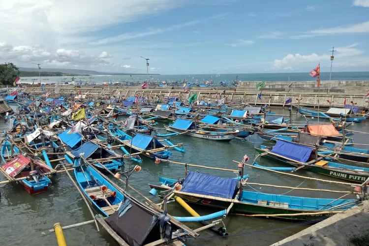 ilustrasi nelayan di Palabuhanratu, Sukabumi (Indra)