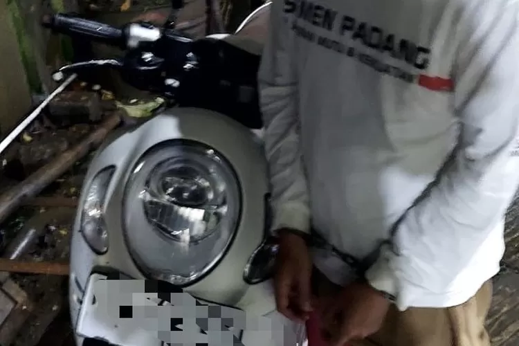 Maling rumah kosong di Gunungsindur, Kabupaten Bogor ditangkap warga. (Polres Bogor)