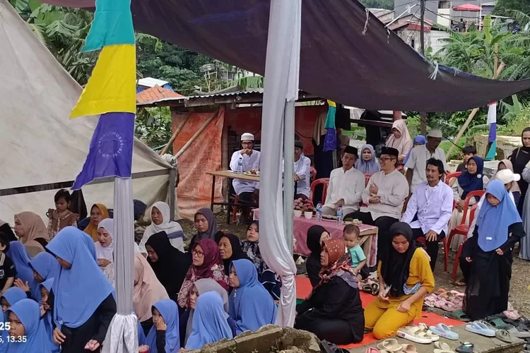 Wakil Ketua DPRD Kota Bogor Dadang Iskandar Danubrata hadiri imtihan pengajian di Empang, Kota Bogor (DPRD Kota Bogor)