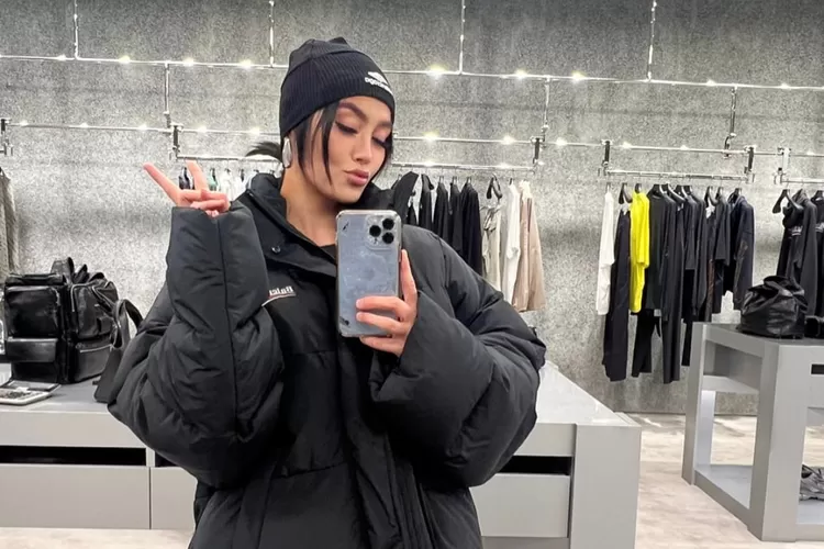 Penyanyi wanita asal Indonesia, Agnez Mo. (Instagram/@agnezmo)