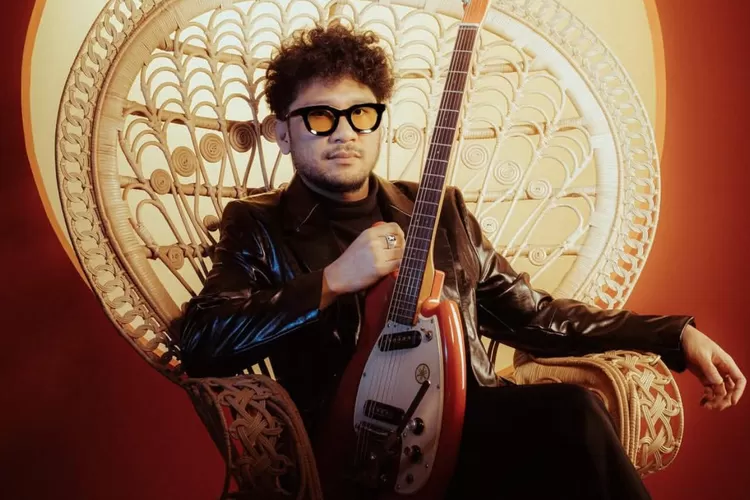 Musisi Kunto Aji turut menyoroti kisruh gas elpiji (LPG) 3 kilogram.  (Instagram/@kuntoajiw)